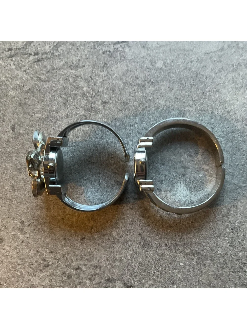 Beautiful Pair Of Vintage Womens Bracelet Watches Both Run Great Bin W